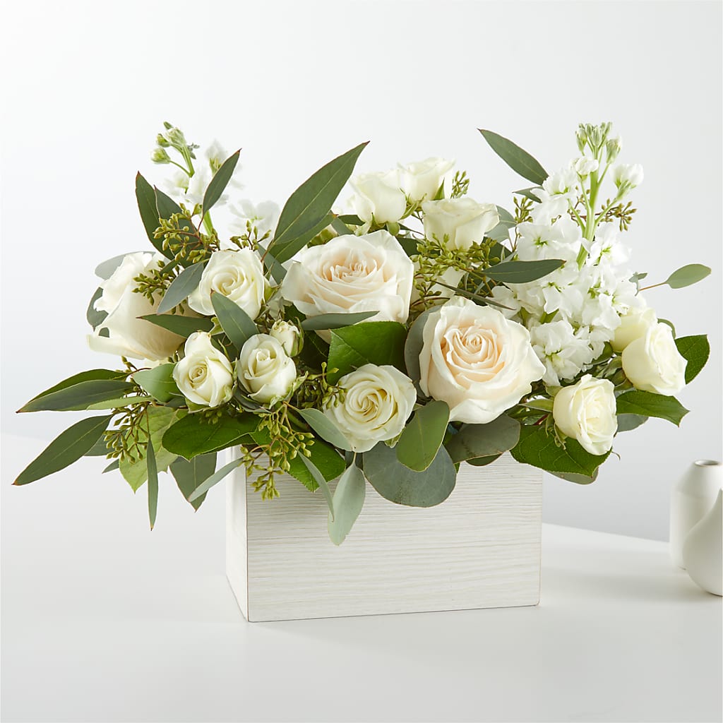 Fresh Linen Box Bouquet – Greater Fayetteville Flower Shop, Springdale AR