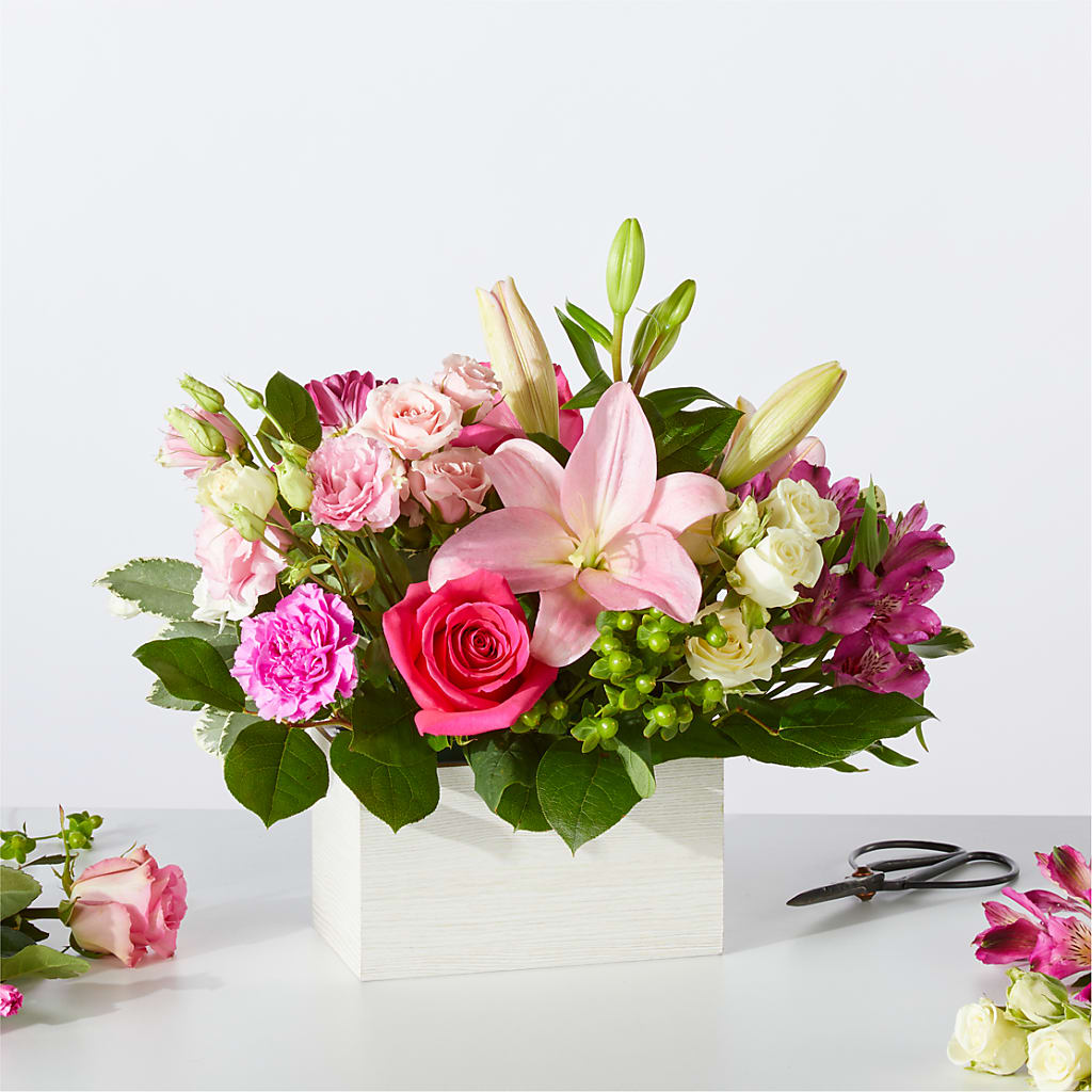 Sweetberry Box – A Florist Original – Greater Fayetteville Flower Shop, Springdale AR
