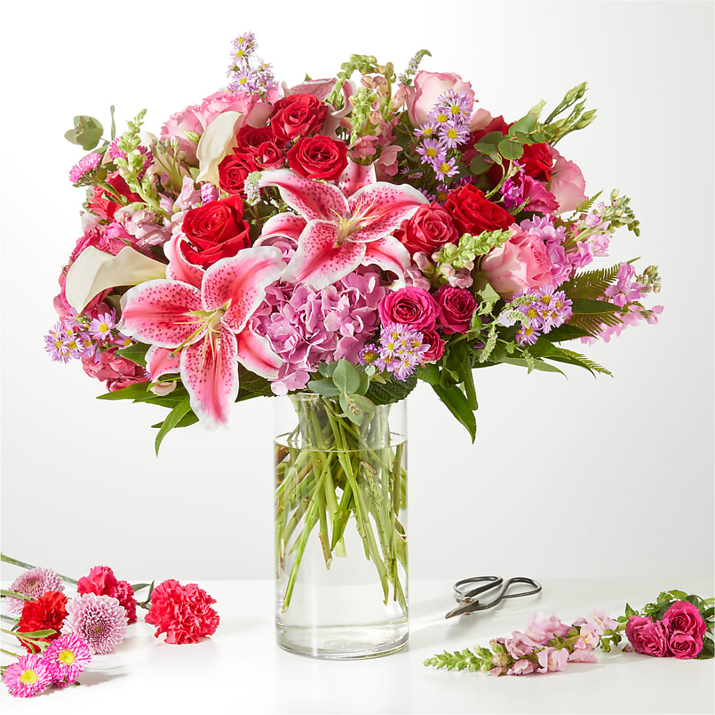 Swooning Over You - A Luxury Florist Original – Greater Fayetteville Flower Shop, Springdale AR