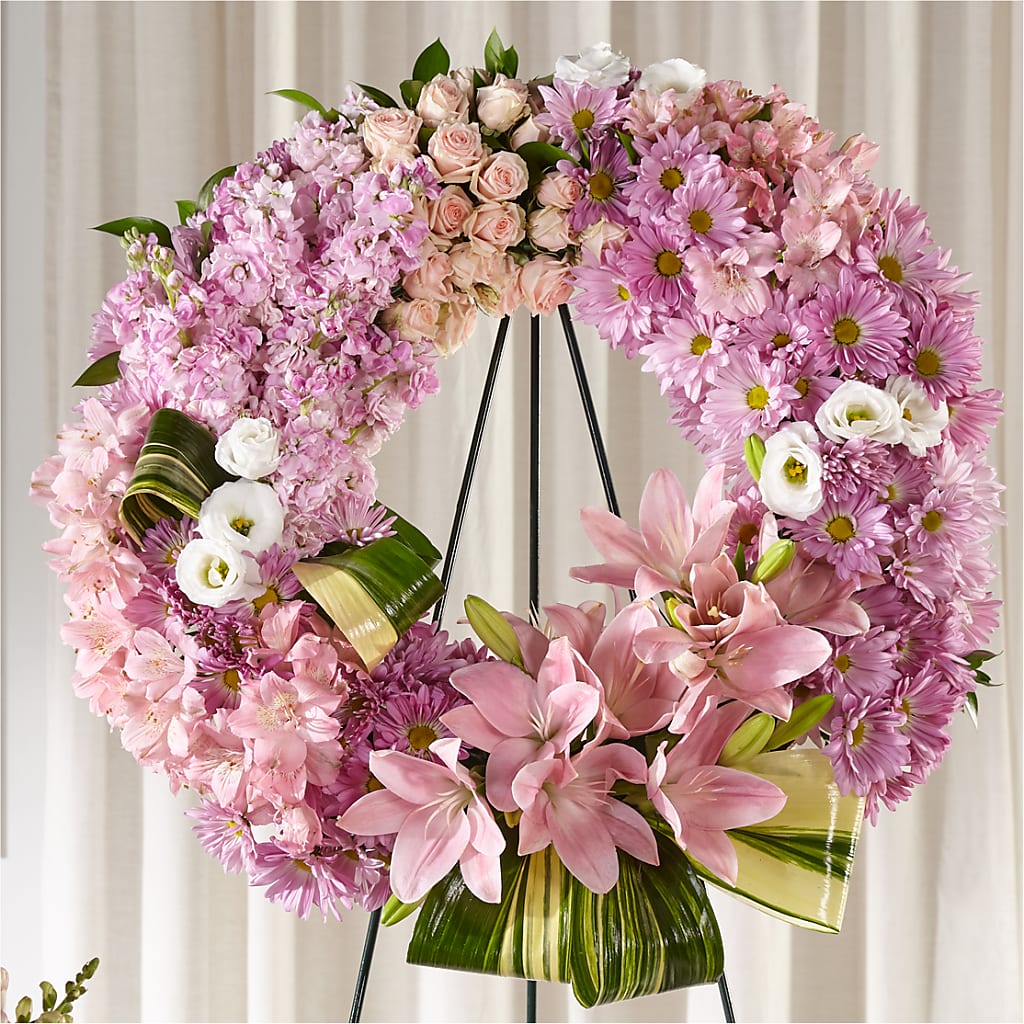 Gift of Warmth Wreath – Greater Fayetteville Flower Shop, Springdale AR