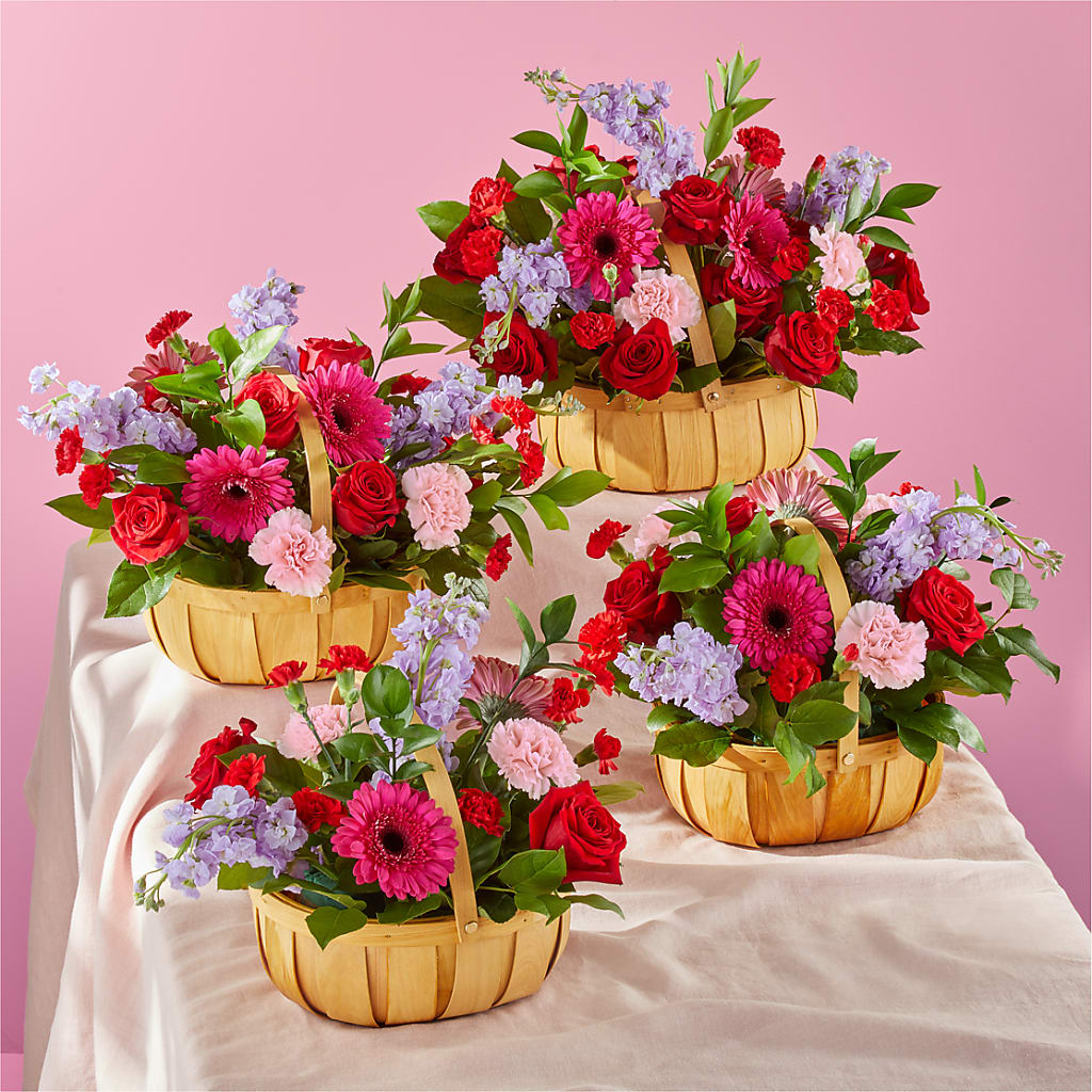 Pink Picnic Basket – Greater Fayetteville Flower Shop, Springdale AR