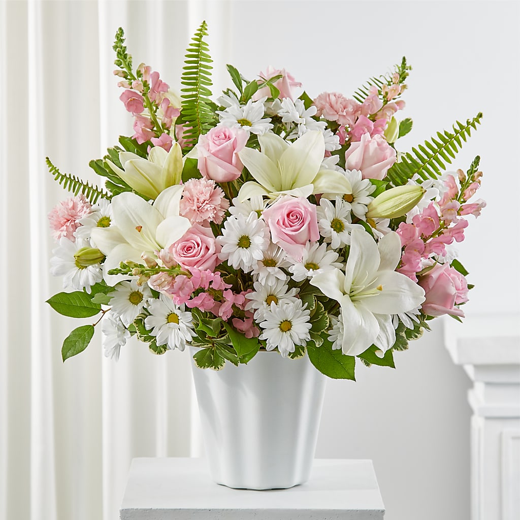 Soft Touch Tabletop Basket – Greater Fayetteville Flower Shop, Springdale AR