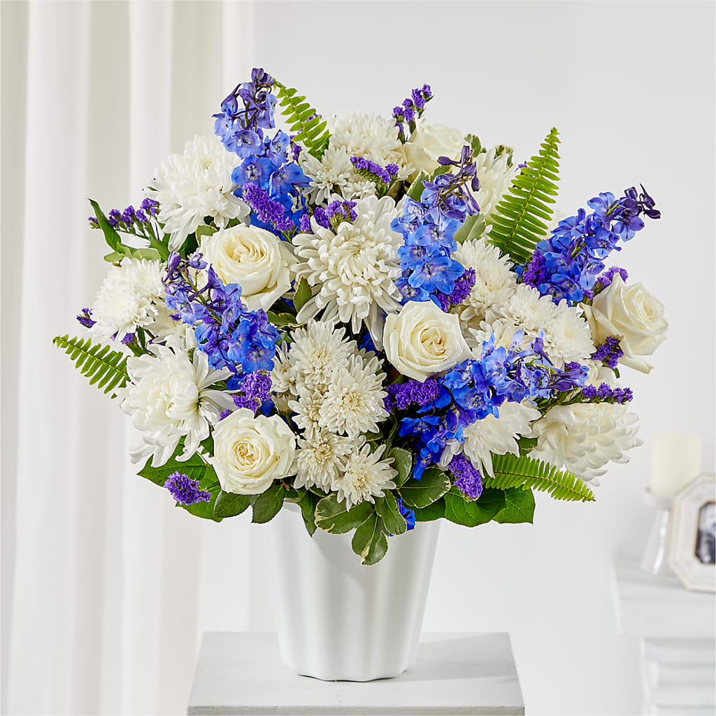 Hold Dear Tabletop Basket – Greater Fayetteville Flower Shop, Springdale AR
