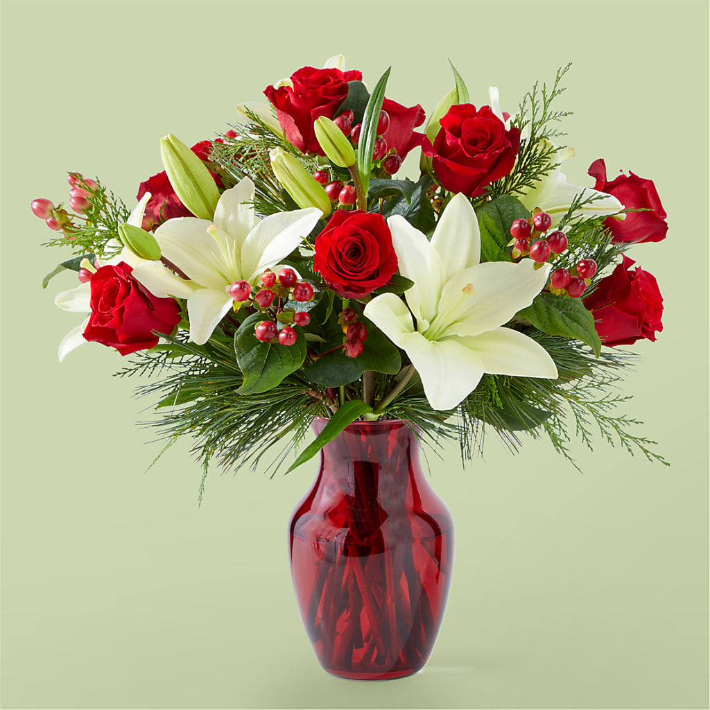 Evergreen Delight Bouquet – Greater Fayetteville Flower Shop, Springdale AR