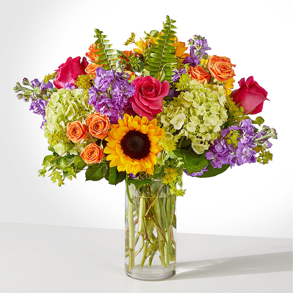 Vibrant Greetings Bouquet – Greater Fayetteville Flower Shop, Springdale AR