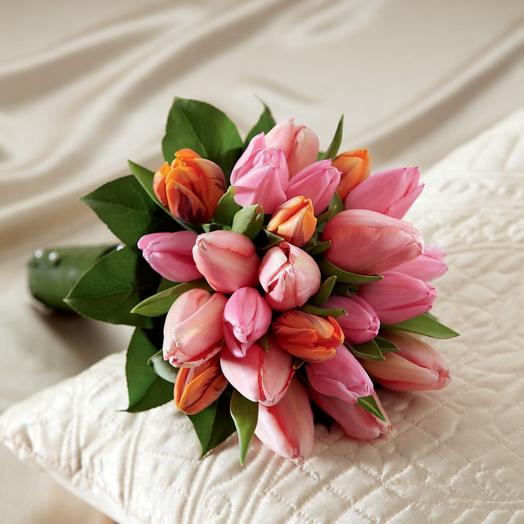 Embraceable Bouquet – Greater Fayetteville Flower Shop, Springdale AR
