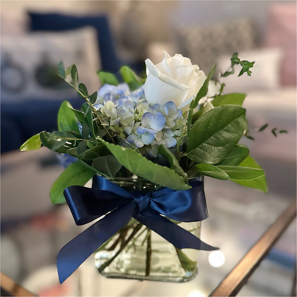 Sky Blue Delight Bouquet –  Greater Fayetteville Flower Shop, Springdale AR