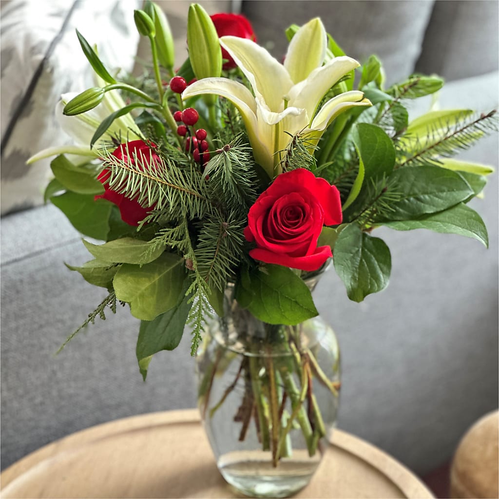 Sparkling Snowflakes Bouquet –  Greater Fayetteville Flower Shop, Springdale AR