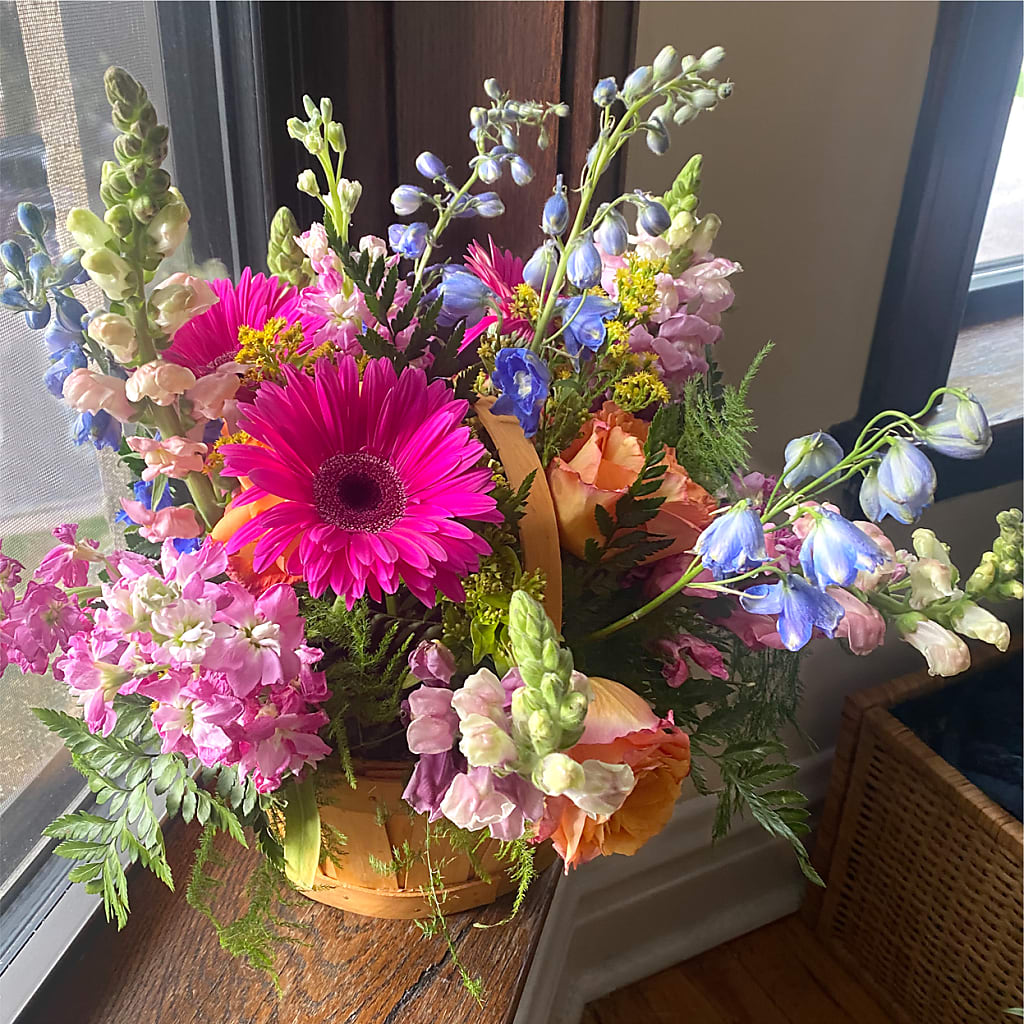 Garden of Life Basket –  Greater Fayetteville Flower Shop, Springdale AR