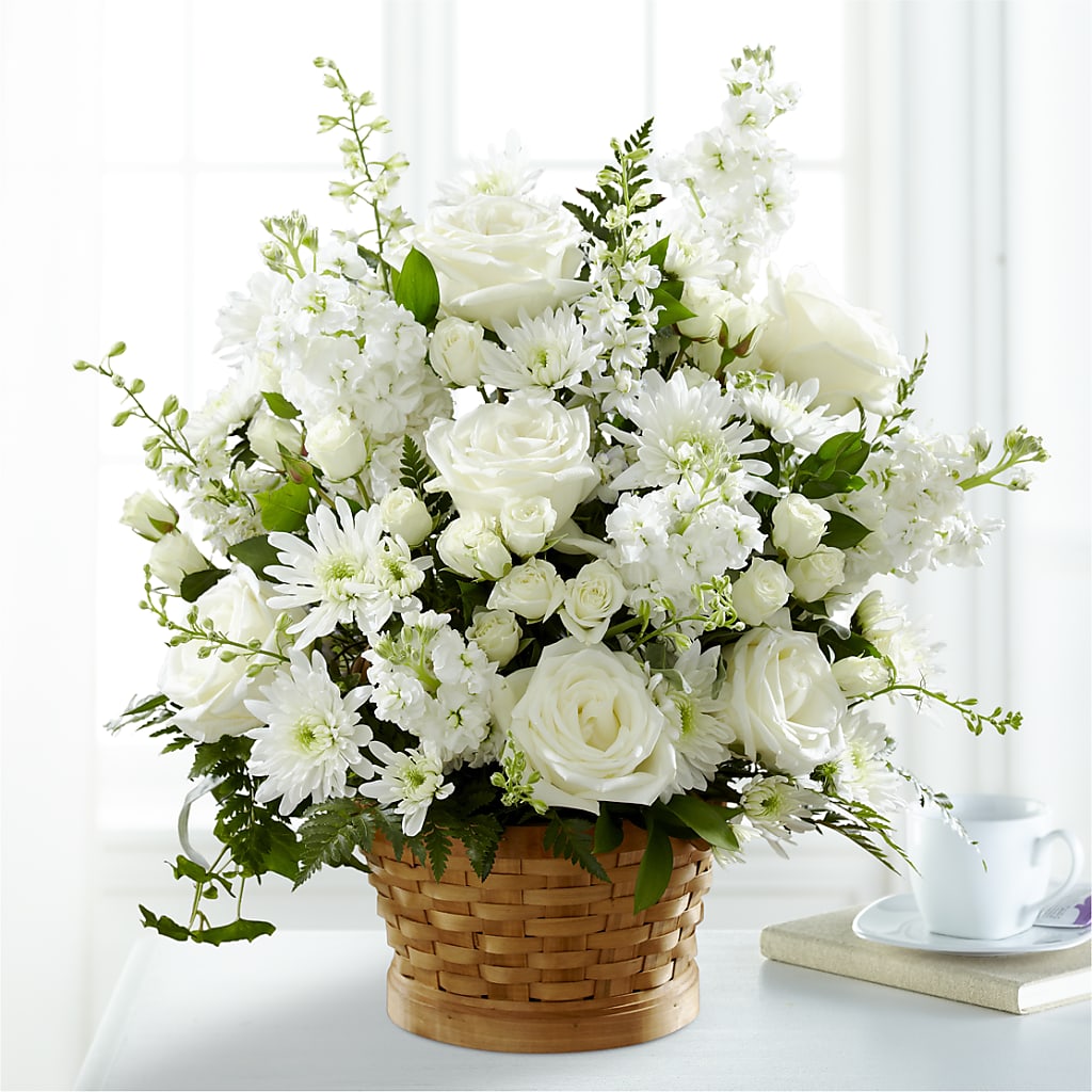 Heartfelt Condolences Arrangement –  Greater Fayetteville Flower Shop, Springdale AR