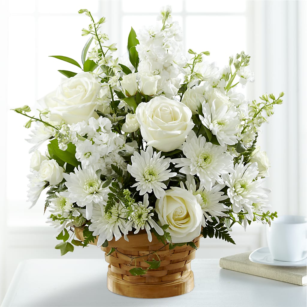 Heartfelt Condolences Arrangement –  Greater Fayetteville Flower Shop, Springdale AR