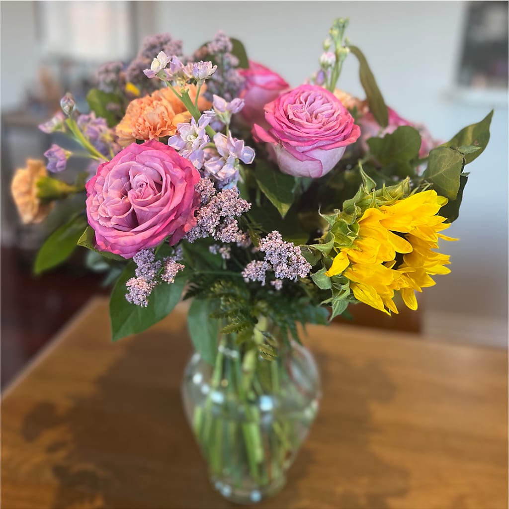 Yellow Brick Road Bouquet –  Greater Fayetteville Flower Shop, Springdale AR