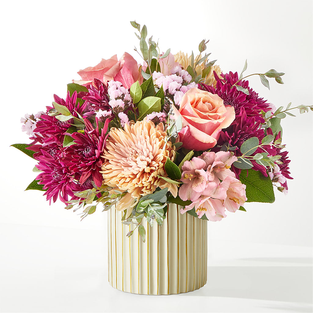 Berry Cobbler Bouquet with Ivory Vase –  Greater Fayetteville Flower Shop, Springdale AR