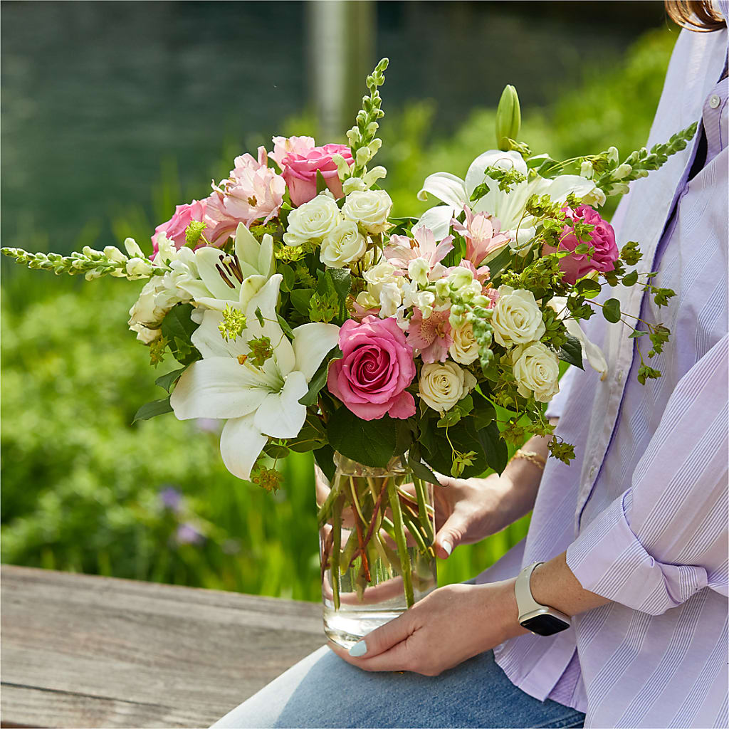 Fondly Bouquet –  Greater Fayetteville Flower Shop, Springdale AR