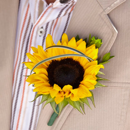 Free Spirit Boutonniere –  Greater Fayetteville Flower Shop, Springdale AR
